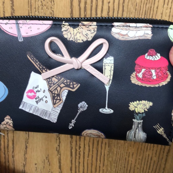 Betsey Johnson Black Faux Leather ZA Wallet Multi Colored Paris Dessert NWT - Picture 16 of 16